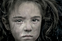 Refugee-girl